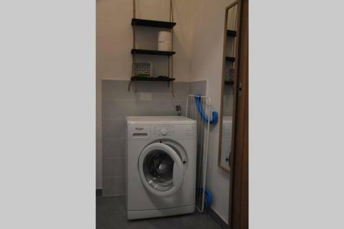 La Resilienza, Apartment With View, Carate Urio