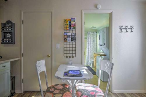 Apartamento Charming Payton Hideaway With Furnished Patio!