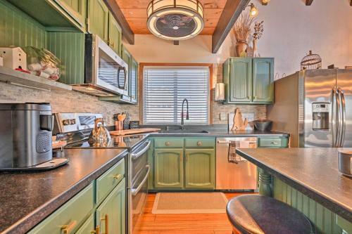 Rimrock A-frame Cabin With 2 Decks And Fire Pit!