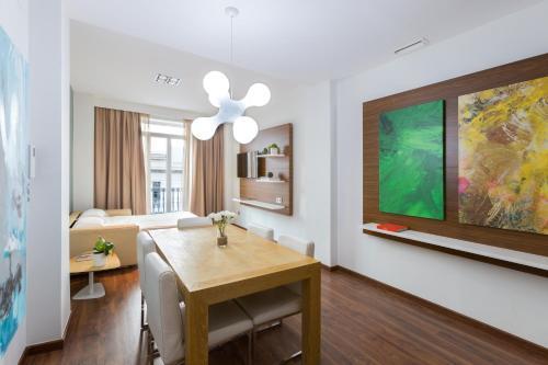 Apartamentos Centrum Luxe By Alterhotels