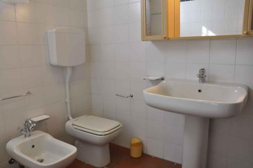 Apartments In Polpenazze Del Garda 22552