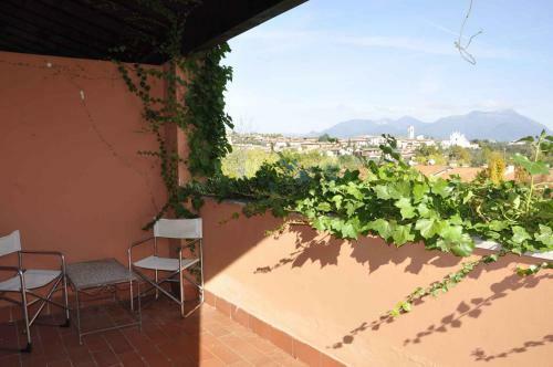Apartments In Polpenazze Del Garda 22552