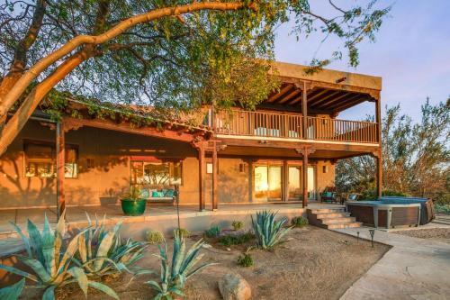 Dove Mountain Estate