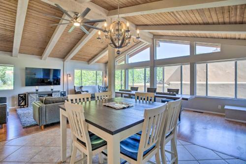 Spacious Sedona Hideaway With Furnished Patio!