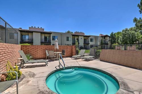 Apartamento Condo With Mtn Views, Balcony And Hot Tub Access!