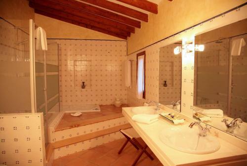 Petit Hotel Alaro