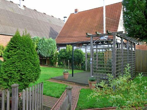 Wooden Apartment In Lowensen Lower Saxony With Private Terrace