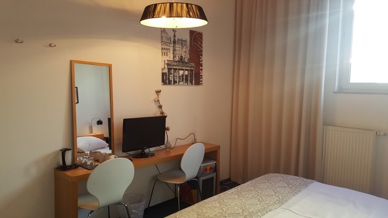 Hostal Midi Inn Parkhotel Mitte
