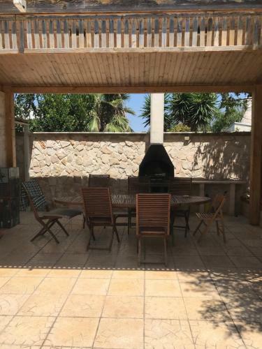 Villa Angela Splendida Villa A Stone's Throw From The Sea