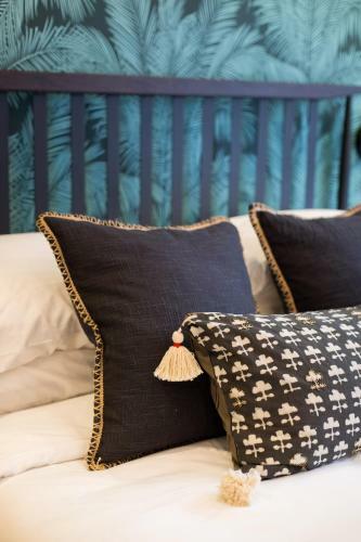 Apartamento Studio Palms Steps From Jeantalon Market Full Bath By Den Stays