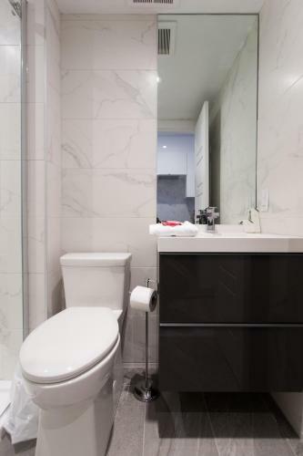 Apartamento Studio Palms Steps From Jeantalon Market Full Bath By Den Stays