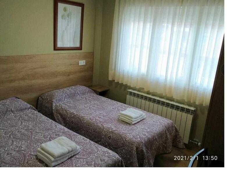 Hostal Pe�as De Herrera