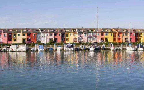 Beautiful Apartment For 4 People, Facing The Sea