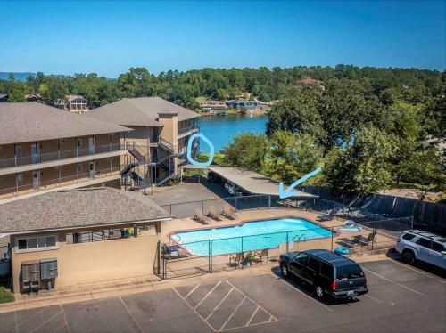 Apartamento Unique, Lakefront Corner Condo With 2 En Suite Brs