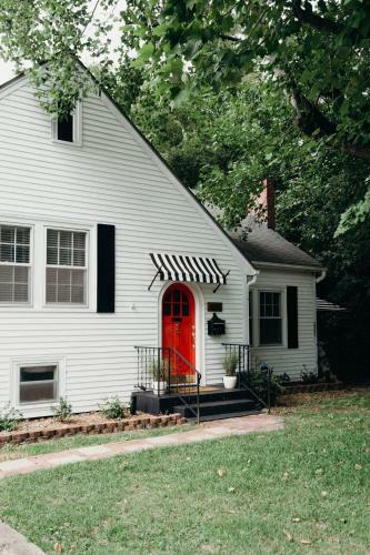 The Paddock Luxury Vacation Home