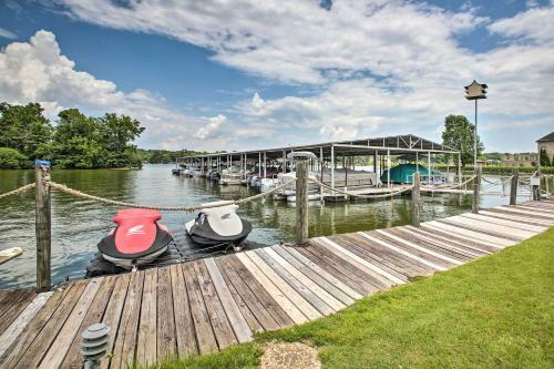 Apartamento Hot Springs Getaway With Balcony And Lake Access!