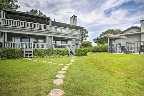 Apartamento Hot Springs Getaway With Balcony And Lake Access!