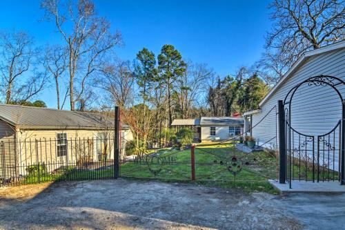 Cozy Mona Lisa Villa - Near Downtown Hot Springs