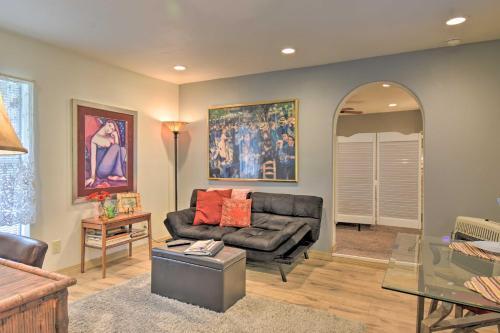 Cozy Mona Lisa Villa - Near Downtown Hot Springs