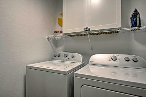 Apartamento Mid-century Modern Condo - Walk To High St!