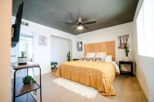 Phoenix Bohemian Hideaway