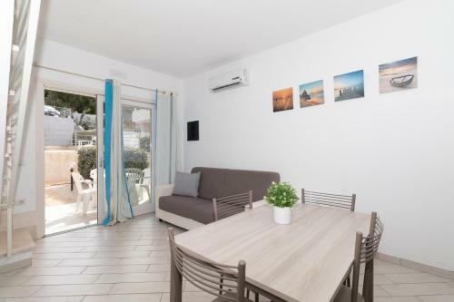 Casa Vacanze Costa Paradiso Con Giardino Privato E Clima