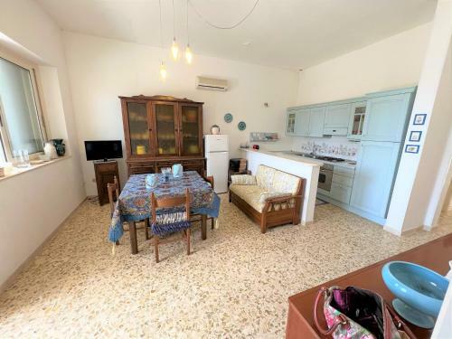 Villa Climatizzata Fronte Mare Con Grande Patio Esterno