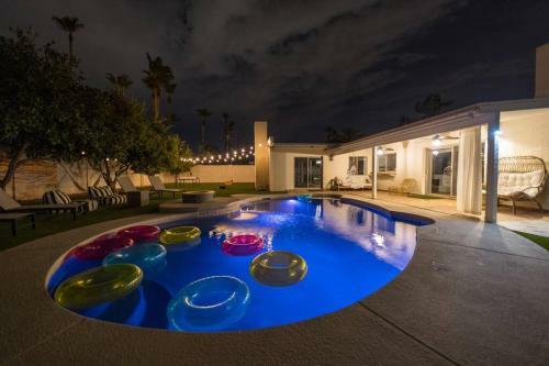 Bella Luna Retreat By Homeslice Stays