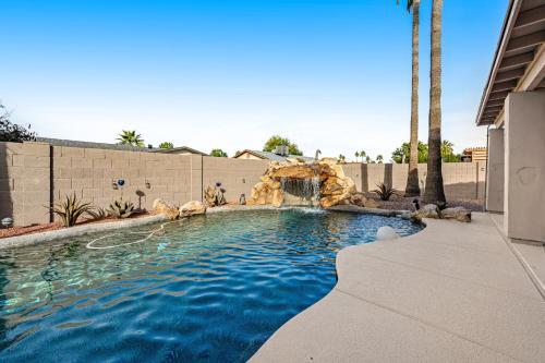 Sunny Scottsdale Majesty