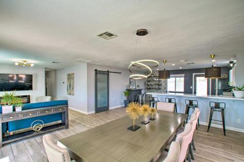 Charming Phoenix Home With Patio About 3 Mi To Dtwn