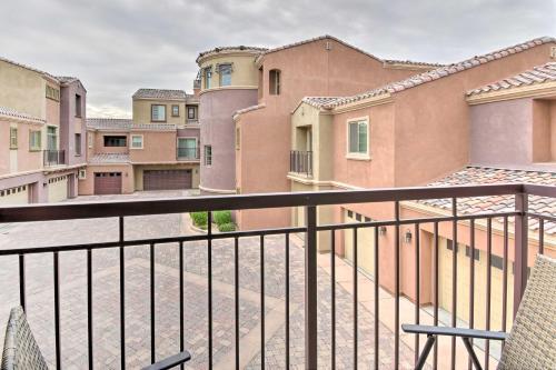 Apartamento Inviting Phoenix Condo Near Golf And Hiking!