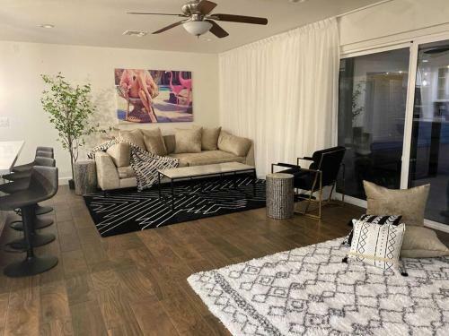 Apartamento Jacuzzi And Park Bliss By Homeslice Stays