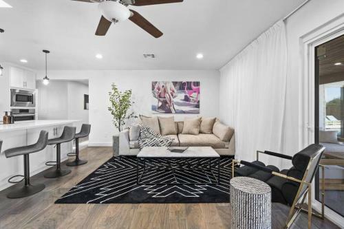Apartamento Jacuzzi And Park Bliss By Homeslice Stays