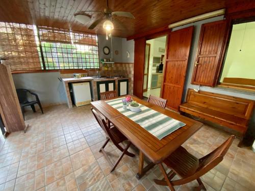 Apartamento All'ombra Dei Pini - Casa Vacanze