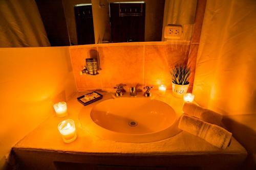 Hostal Kori Gems Inn