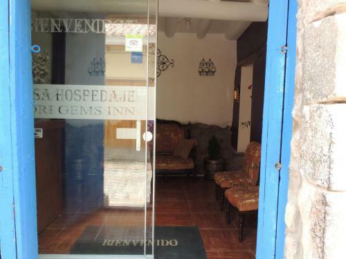 Hostal Kori Gems Inn