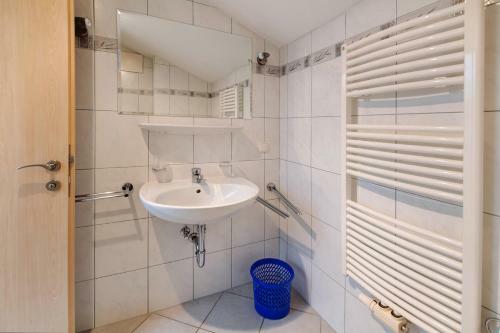 Apartamento Haus Lowe Appartement 2 Stock Nr 4