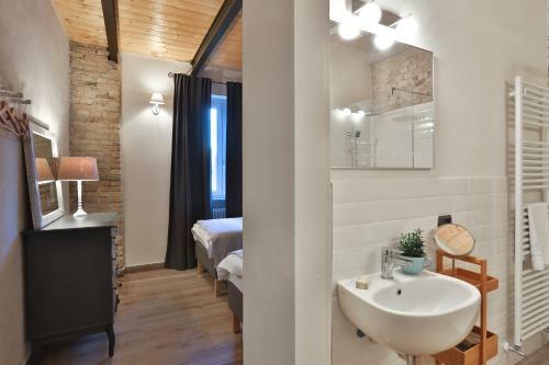 N�18 A Private Country Hideaway In Monferrato