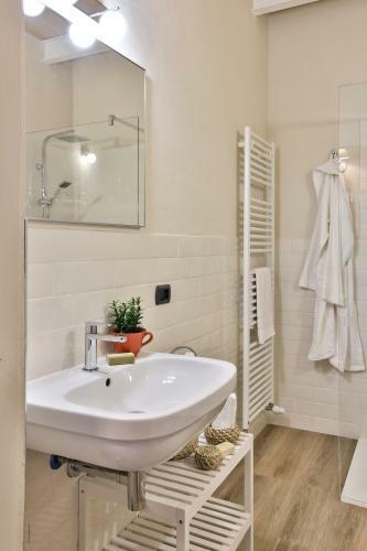 N�18 A Private Country Hideaway In Monferrato