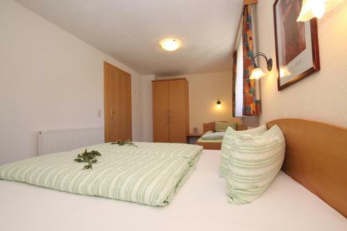 Hostal Apart Garni Arosa