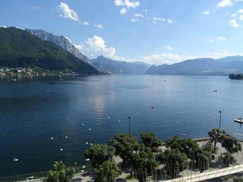 Apartamento Fantastic Lake And Mountain View, First Row Lakeside