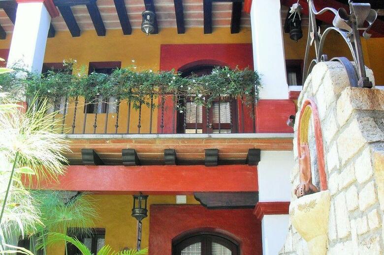 Hotel Casa Del S�tano