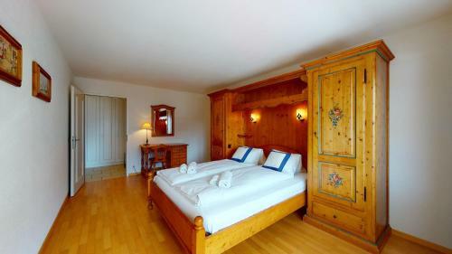 Gonenstein Residence In Leukerbad, Entire Apartment/studio With Balcony