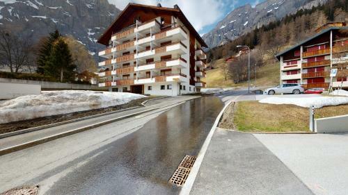 Gonenstein Residence In Leukerbad, Entire Apartment/studio With Balcony