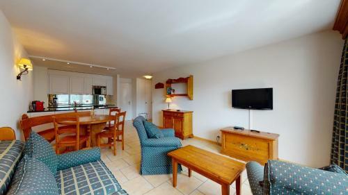 Gonenstein Residence In Leukerbad, Entire Apartment/studio With Balcony