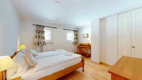 Gonenstein Residence In Leukerbad, Entire Apartment/studio With Balcony