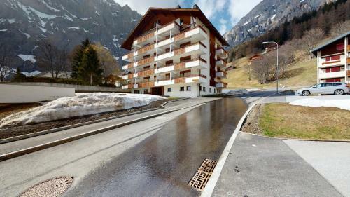 Gonenstein Residence In Leukerbad, Entire Apartment/studio With Balcony