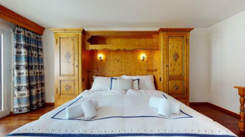 Gonenstein Residence In Leukerbad, Entire Apartment/studio With Balcony