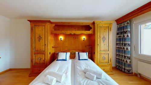 Gonenstein Residence In Leukerbad, Entire Apartment/studio With Balcony