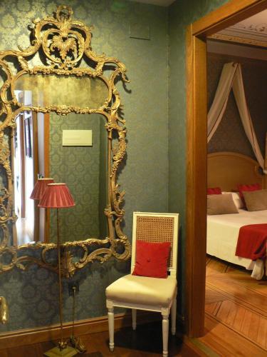 Hostal Posada Real Los Cinco Linajes